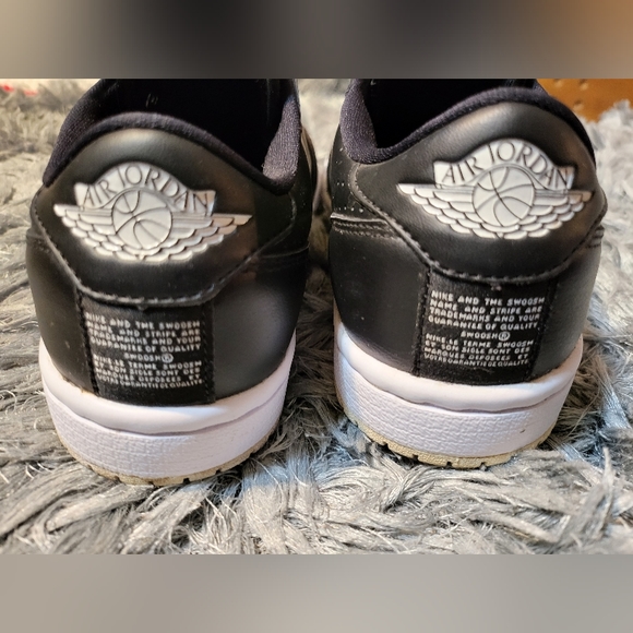 Nike Air Jordan 1 Retro Slip 7.5 - Picture 5 of 7